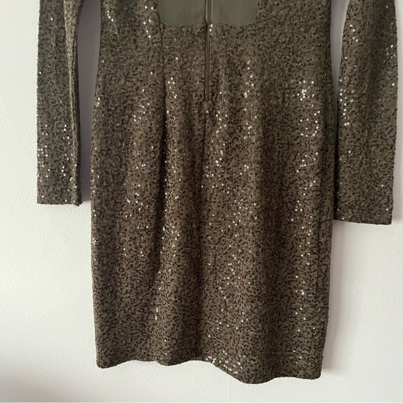 Alice + Olivia Nala Sequined Dress in Chocolate Small - Picture 7 of 14